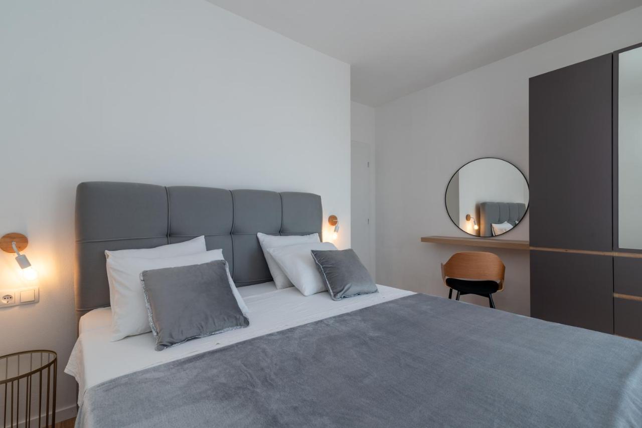 Villa Eight By Villa Kuzmanic Трогир Экстерьер фото